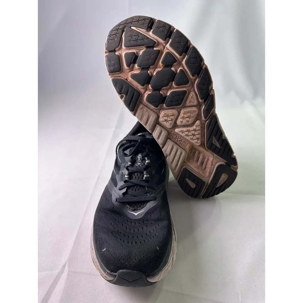 Hoka One One conquer every